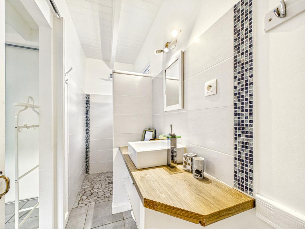 24.Location villa 8 personnes avec piscine et prxomité plage des Raisins Clairs